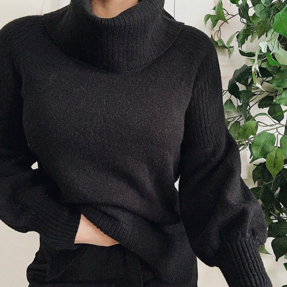 Women's Black Cowl Neck with lantern sleeves Sweater